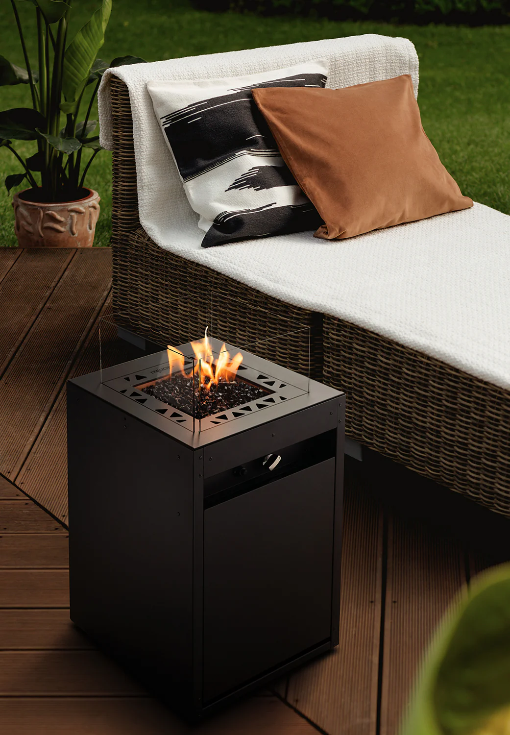 PLANIKA - Square - Vanjski